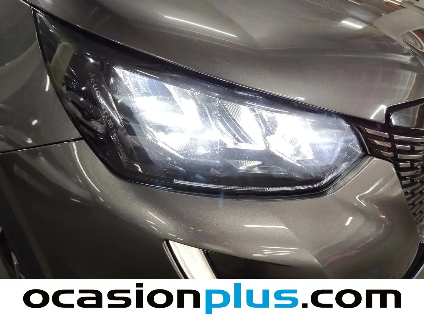 Foto Peugeot 2008 Peugeot 2008 PureTech 130 S&S Allure Pack (130 CV)