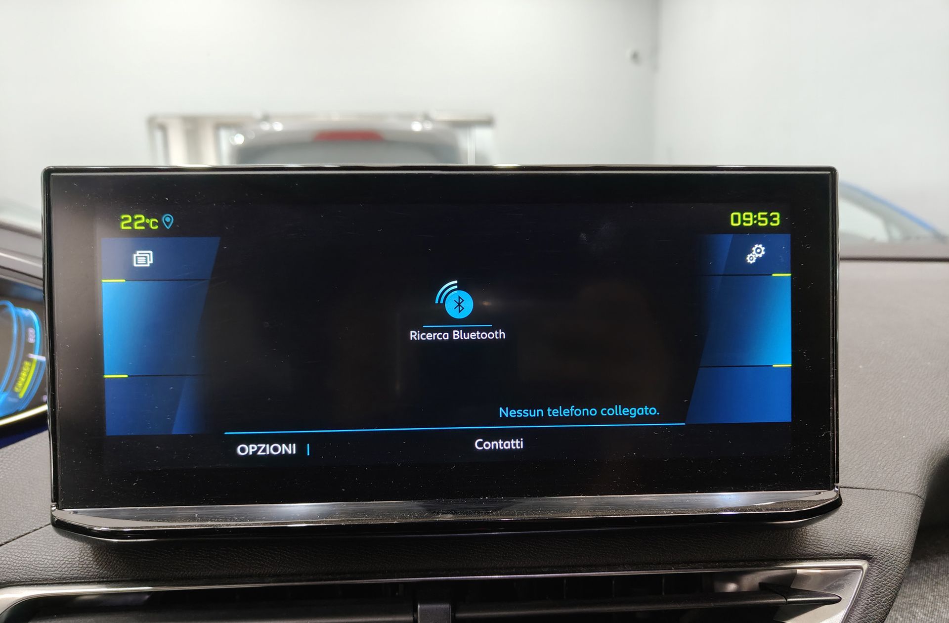 Peugeot 3008 300 Allure Pack e-EAT8 - foto 32