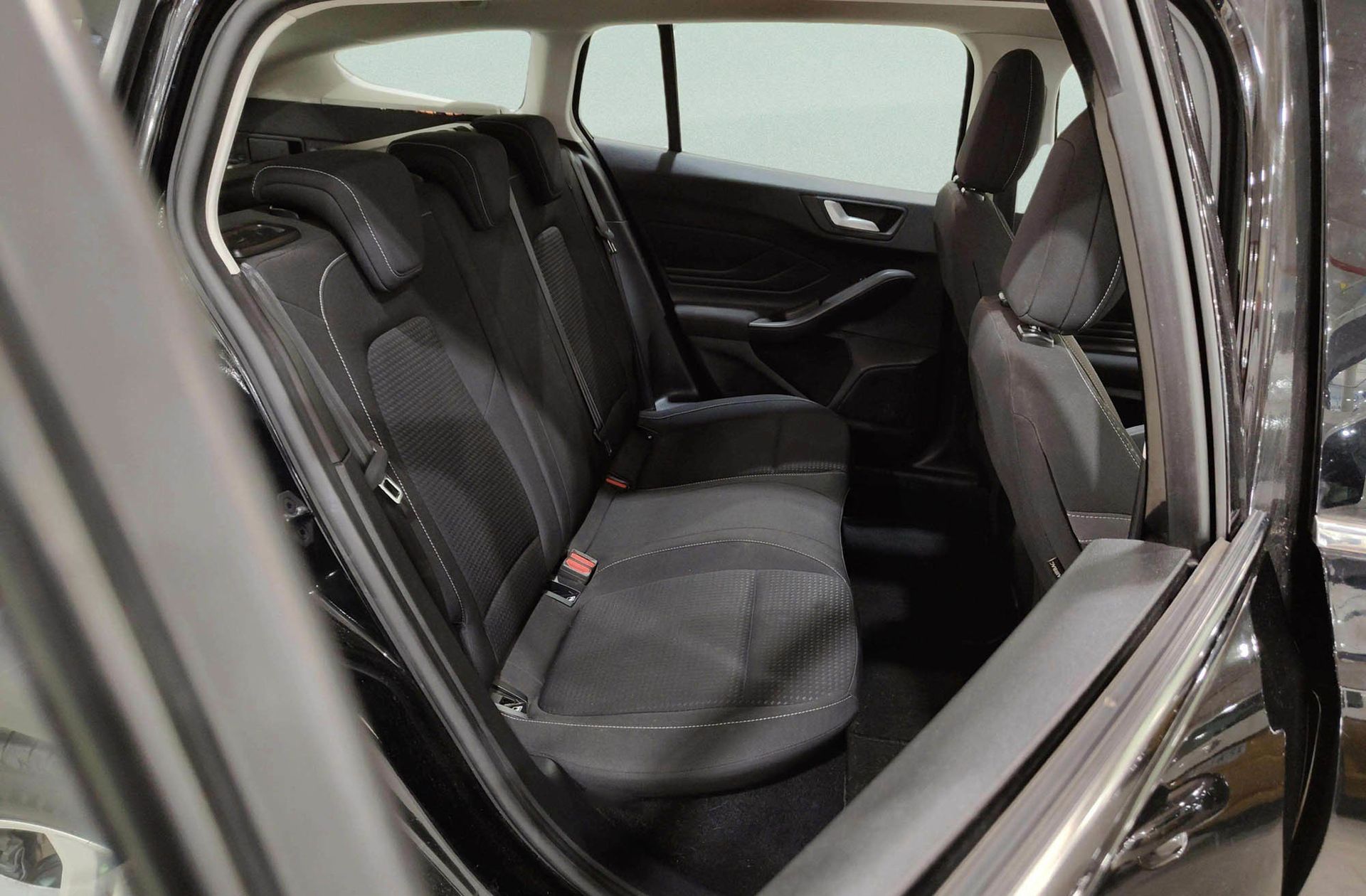Ford Focus SportBreak 1.5 EcoBlue Trend+ - foto 18