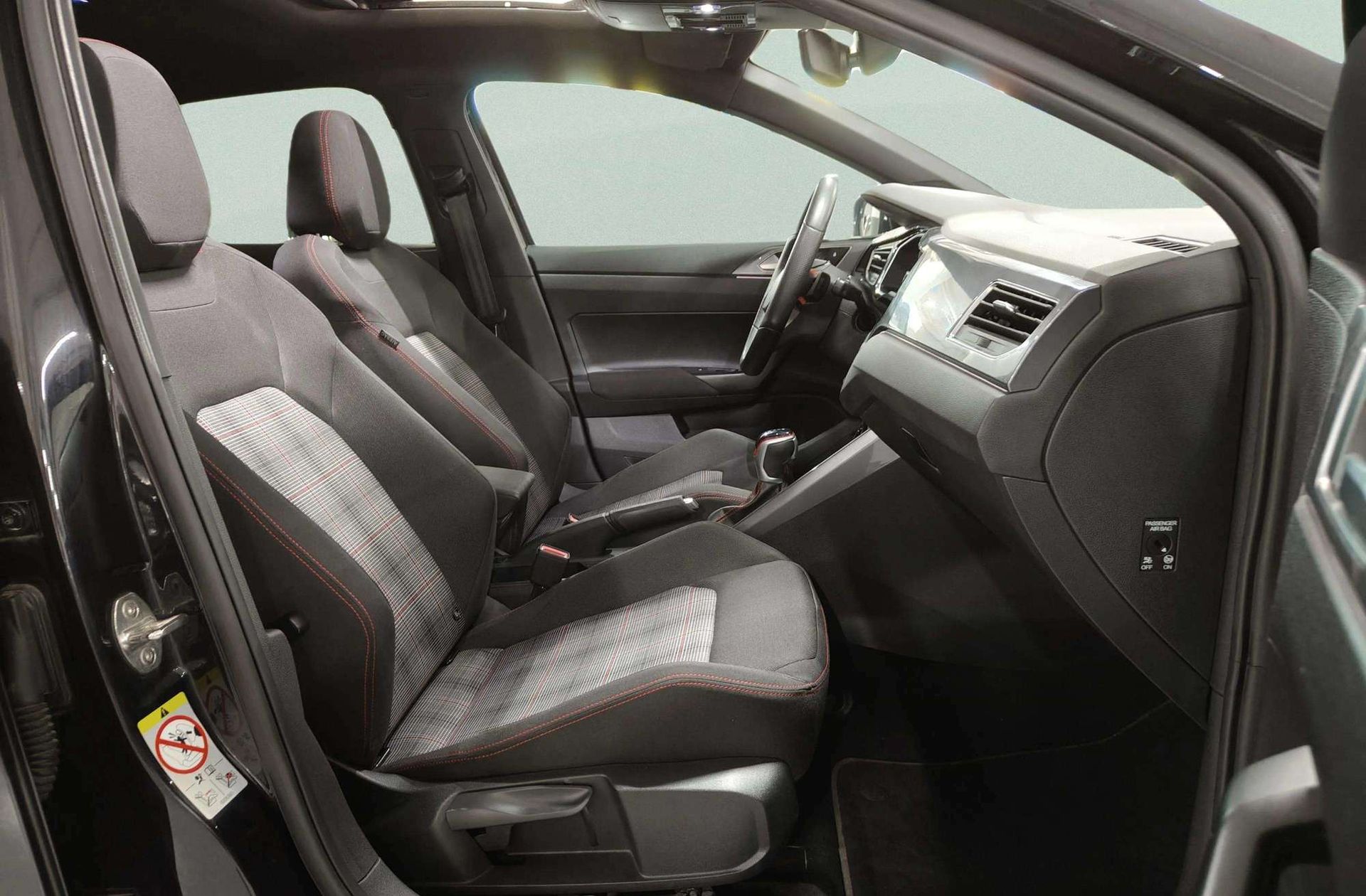 Volkswagen Polo GTI 2.0 TSI DSG - foto 22