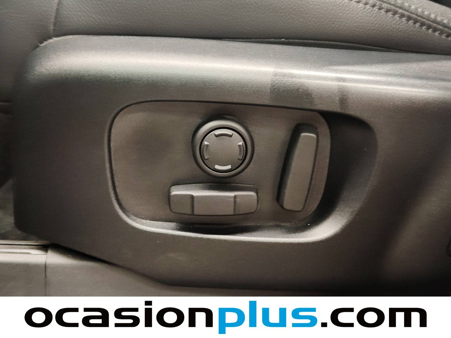 Paquetes del Land Rover Discovery Land Rover Discovery 3.0 SDV6 Landmark Auto (306 CV)