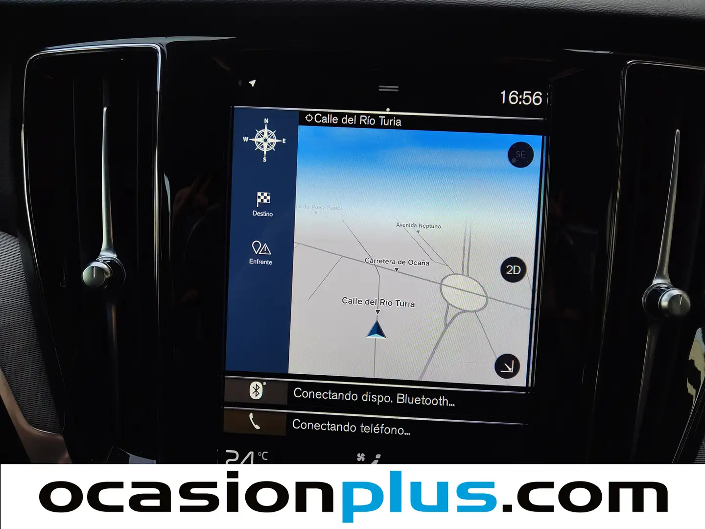 Foto Volvo V60 Cross Country Volvo V60 Cross Country D4 Pro Auto (190 CV)