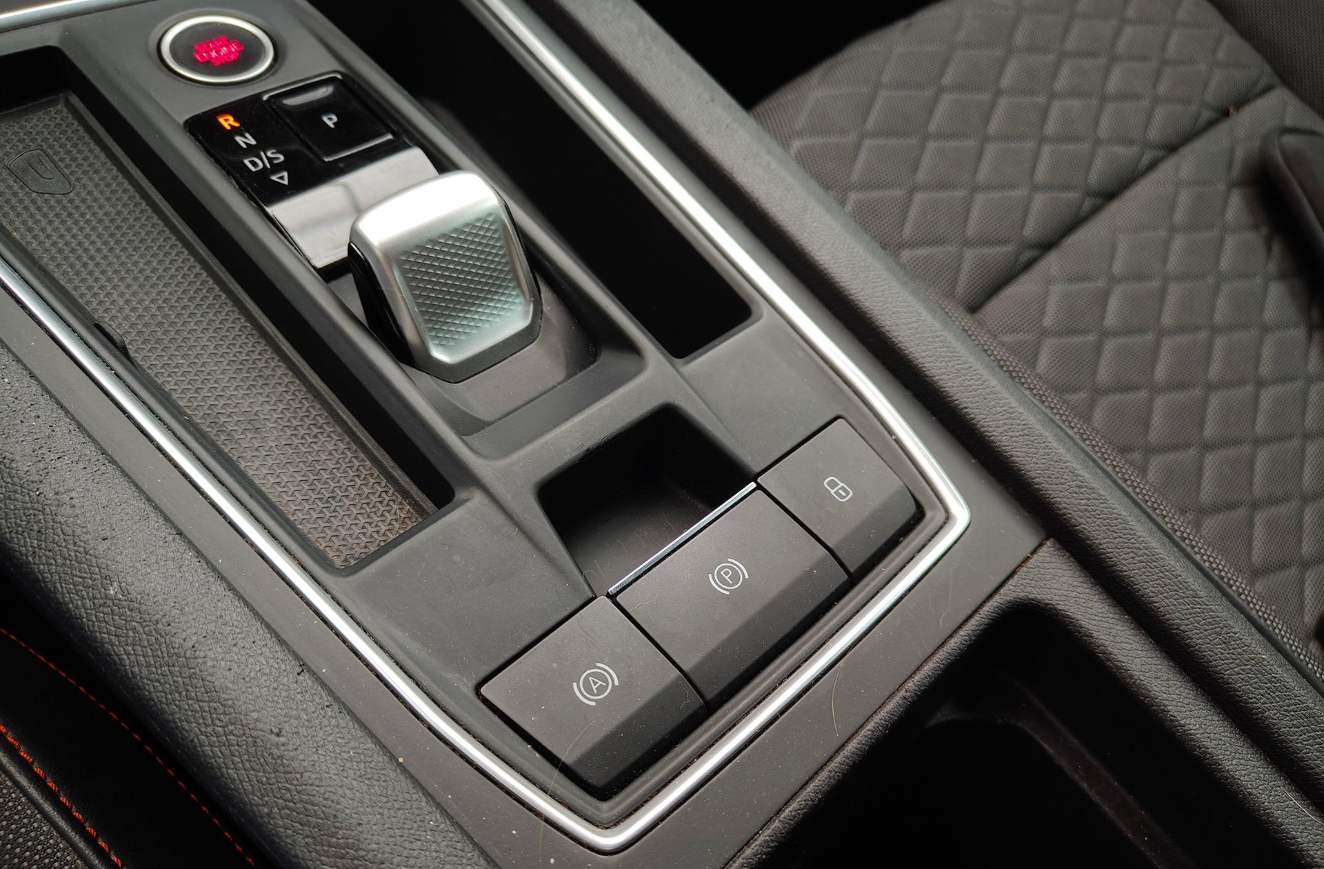 SEAT León ST 2.0 TDI FR Go L DSG - foto 34