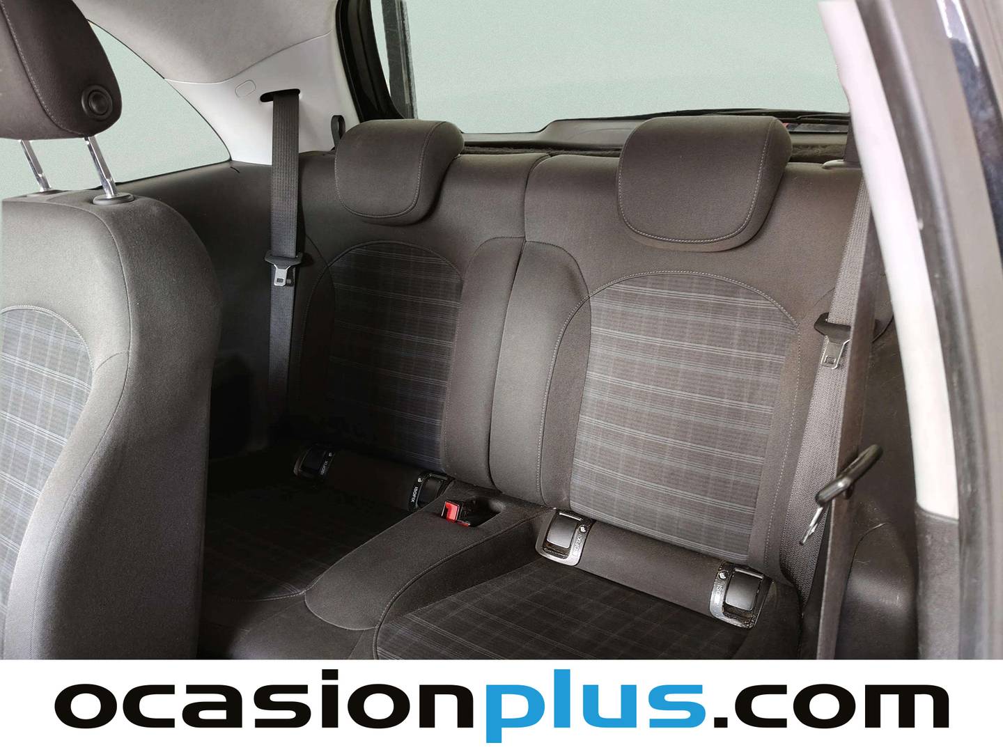 Foto asientos traseros Opel Adam Opel Adam 1.4 XEL Glam (87 CV)