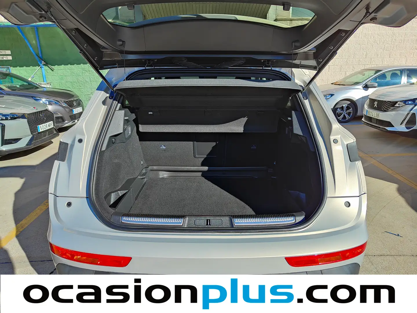 Foto DS DS 7 Crossback DS DS7 Crossback PureTech 180 Performance Line Auto (180 CV)