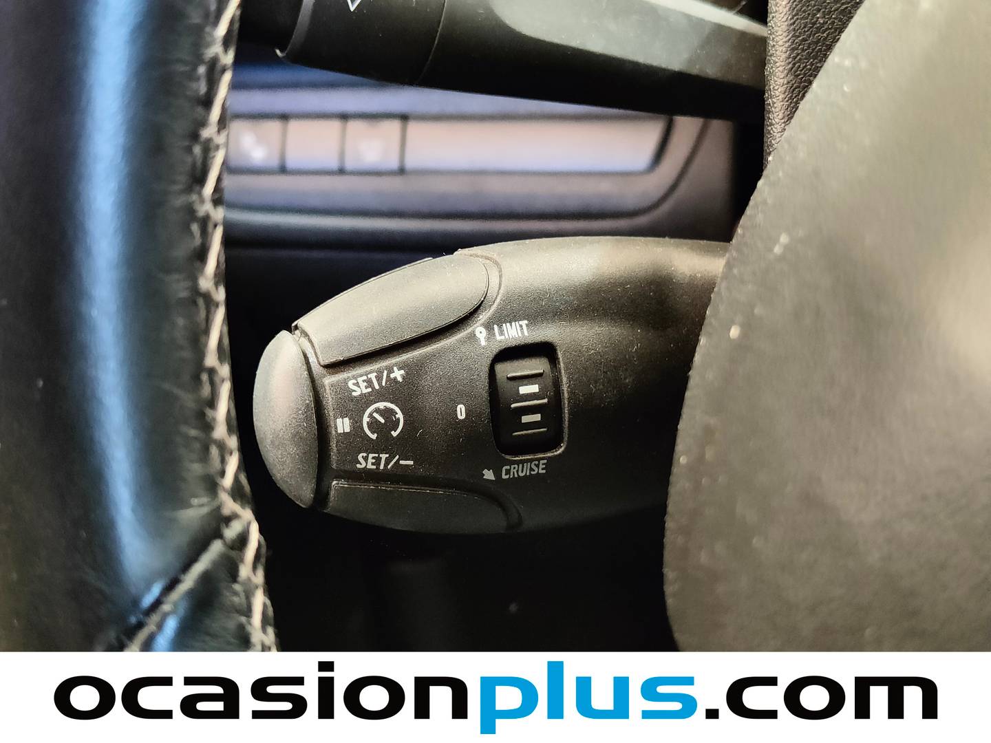 Foto Peugeot 208 Peugeot 208 BlueHDi 100 Tech Edition (99 CV)