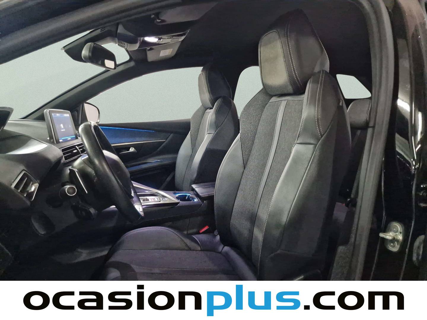 Foto Peugeot 3008 Peugeot 3008 BlueHDI 130 S&S GT Line EAT8 (130 CV)