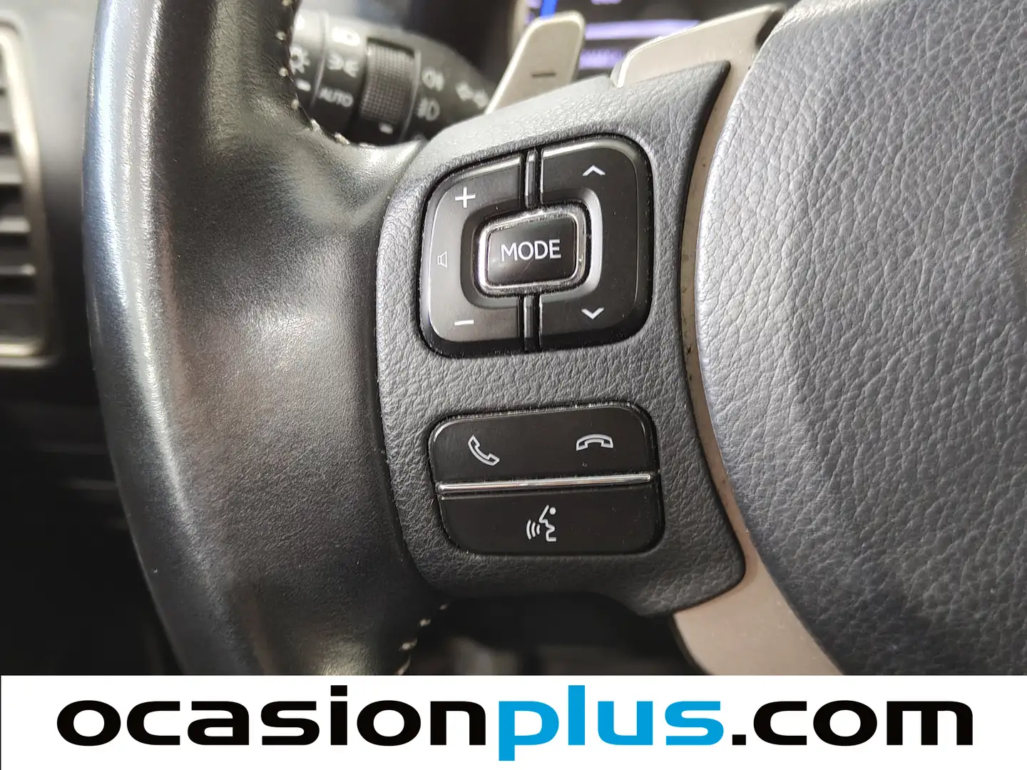 Foto Lexus NX Lexus NX Business Navigation 2WD  (197 CV)