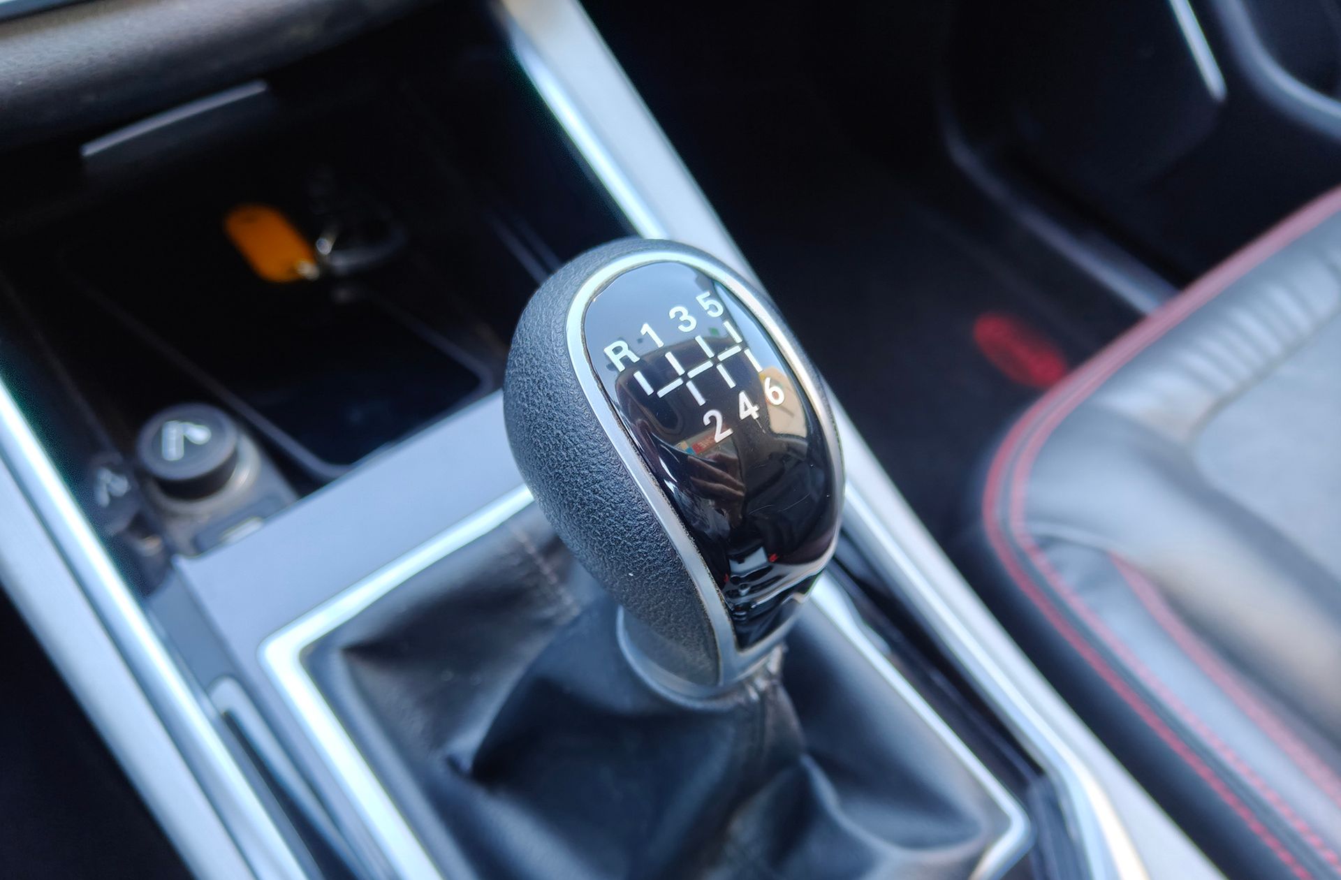 SWM G01 1.5T Luxury - foto 5