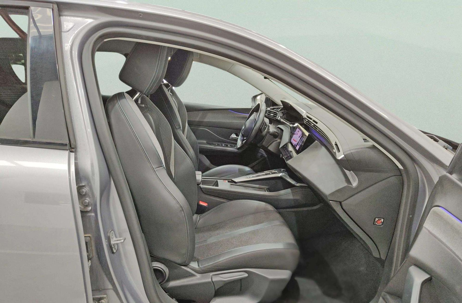 Peugeot 308 Allure Pack BlueHDi 130 EAT8 - foto 24
