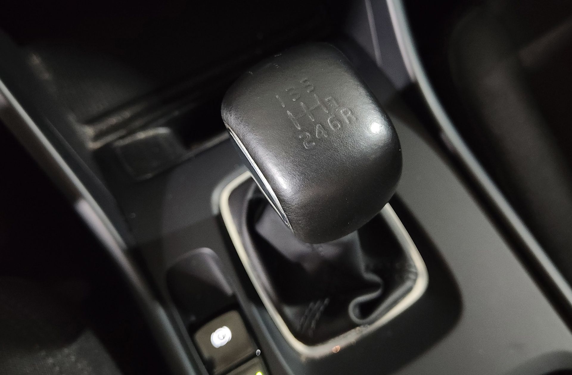 Volvo XC40 T2 Momentum Core - foto 5