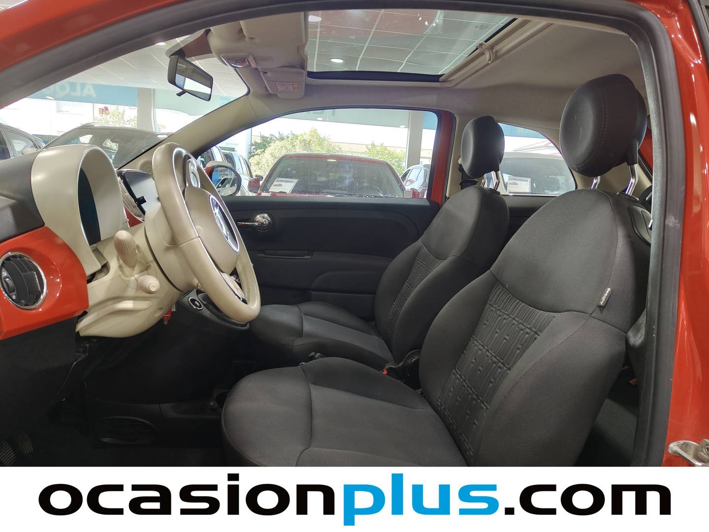 Foto asientos delanteros Fiat 500 Fiat 500 1.0 Hybrid Dolcevita (70 CV)