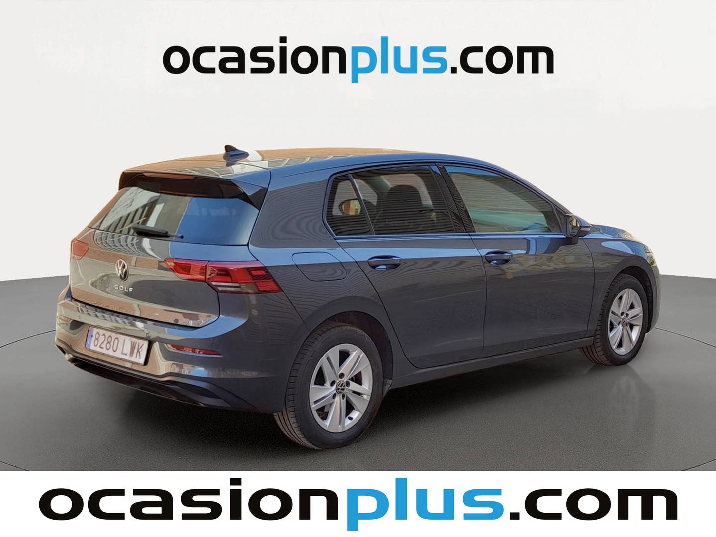 Foto trasera Volkswagen Golf Volkswagen Golf Life 1.5 TSI (150 CV) derecha