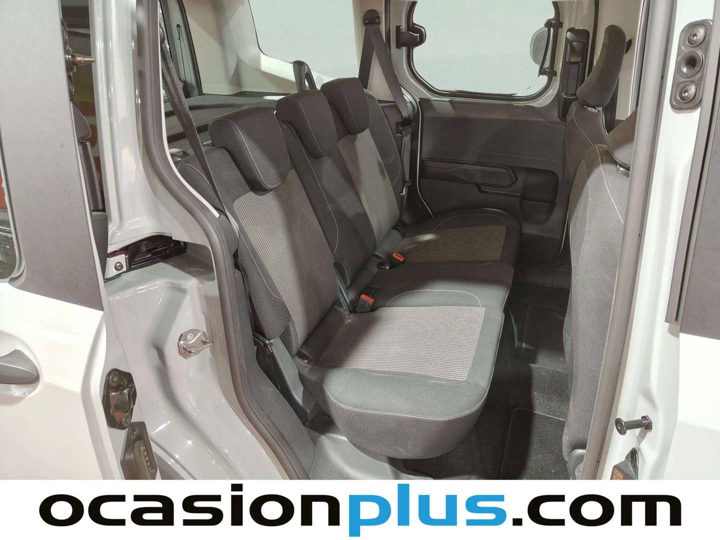 Foto Ford Tourneo Courier Ford Tourneo Courier 1.0 Ecoboost Trend (125 CV)