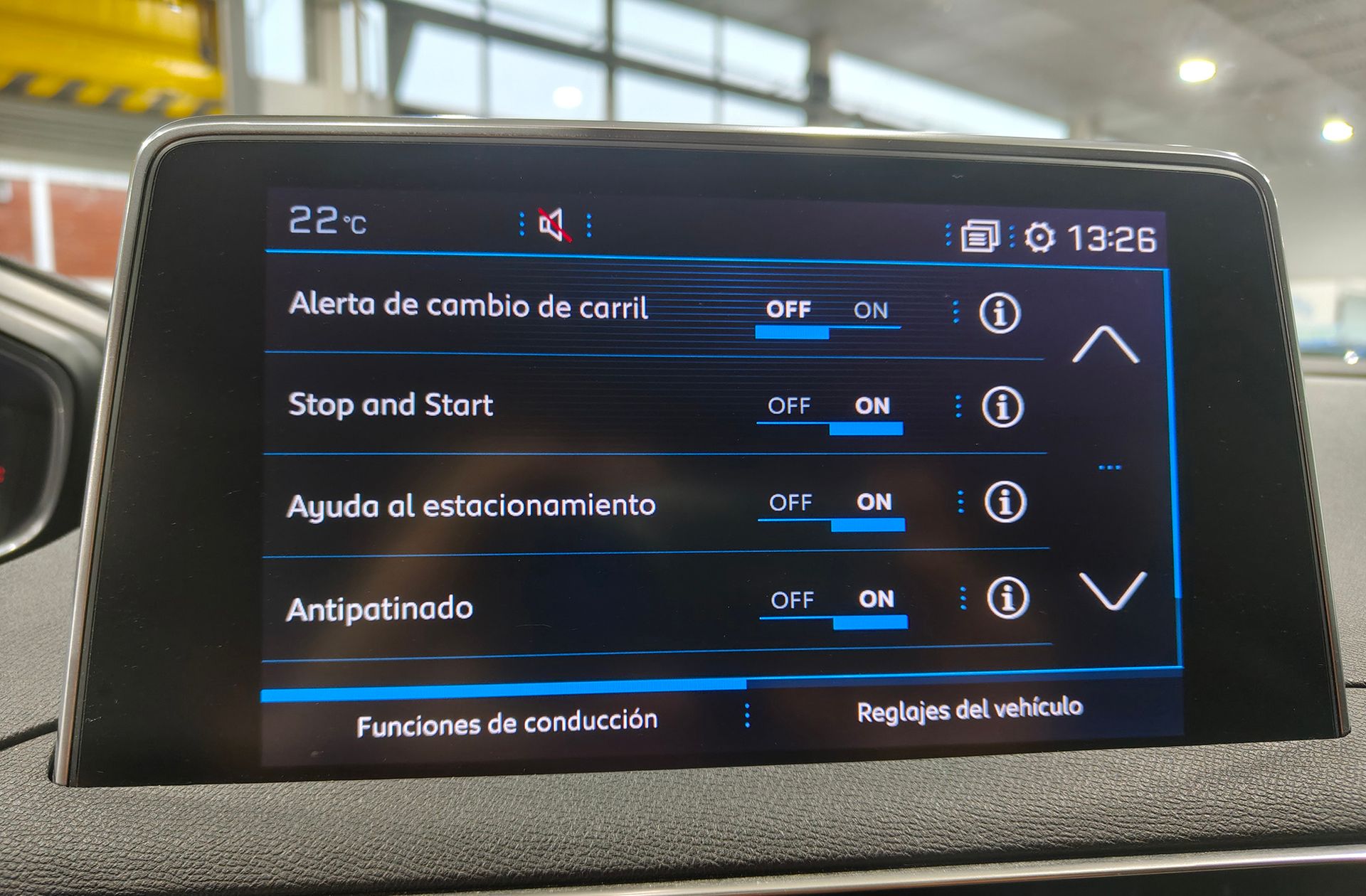 Peugeot 5008 PureTech 130 Allure - foto 36