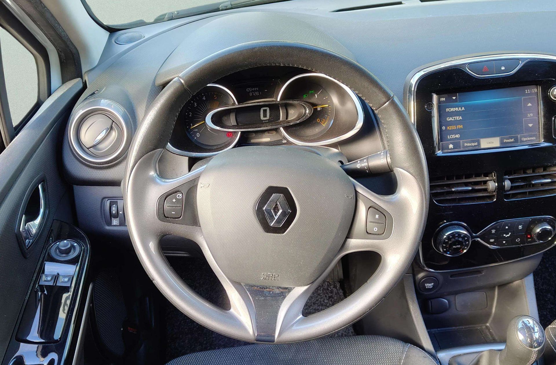 Renault Clio Technofeel eco2 dCi - foto 22