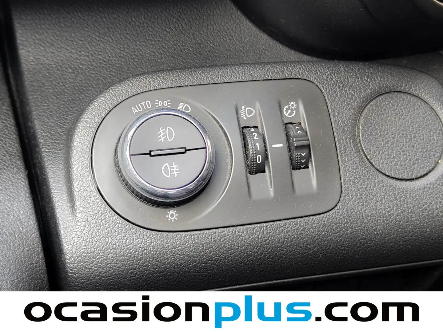 Foto Opel Combo Life Opel Combo Life 1.5 TD Business Edition Plus L1 (102 CV)