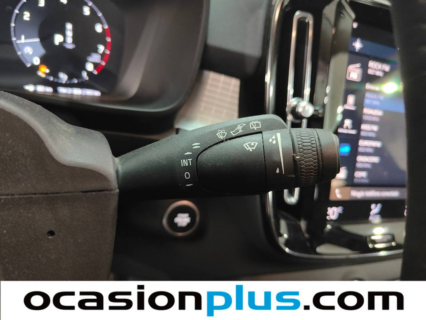 Foto Volvo XC40 Volvo XC40 T3 Momentum Auto (163 CV)