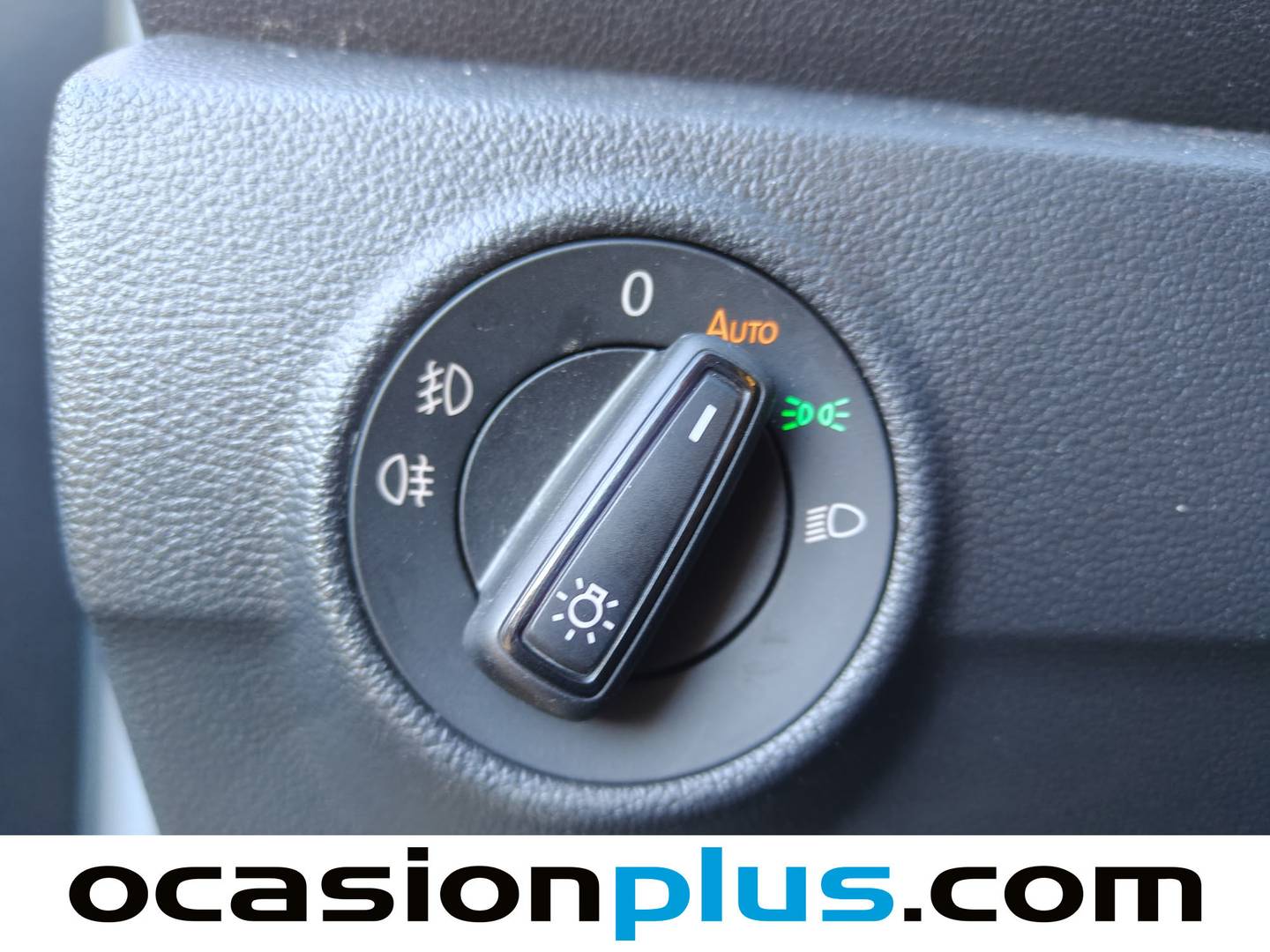 Foto Volkswagen T-Roc Volkswagen T-Roc Edition 1.6 TDI  (115 CV)