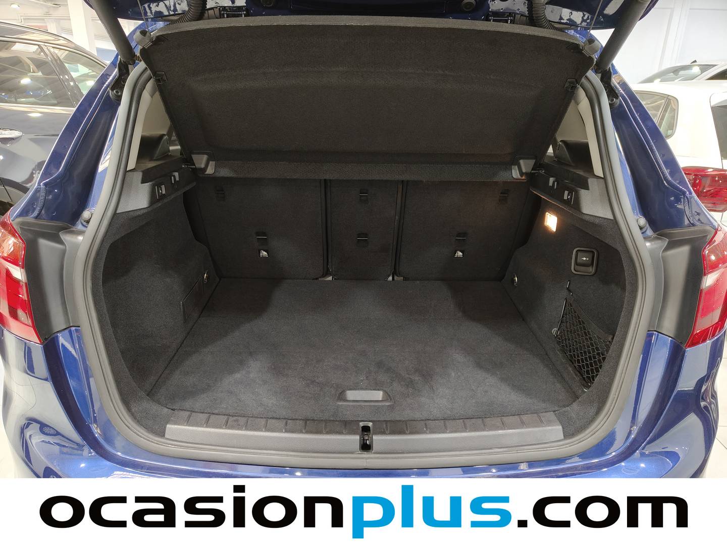 Foto BMW Serie 2 Active Tourer BMW Serie 2 218d Active Tourer (150 CV)