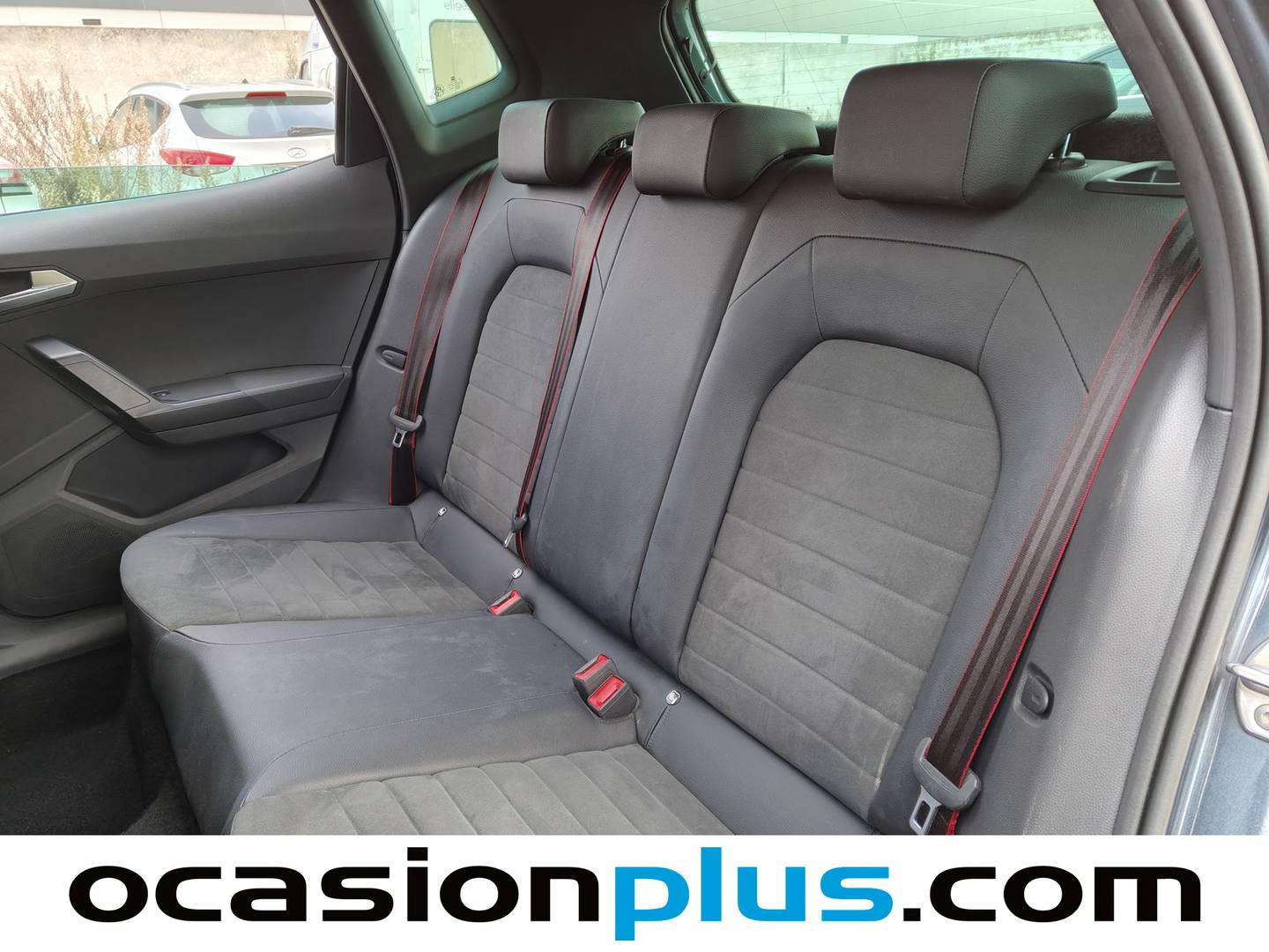 Foto Seat Arona SEAT Arona 1.5 TSI S&S FR XL DSG (150 CV)