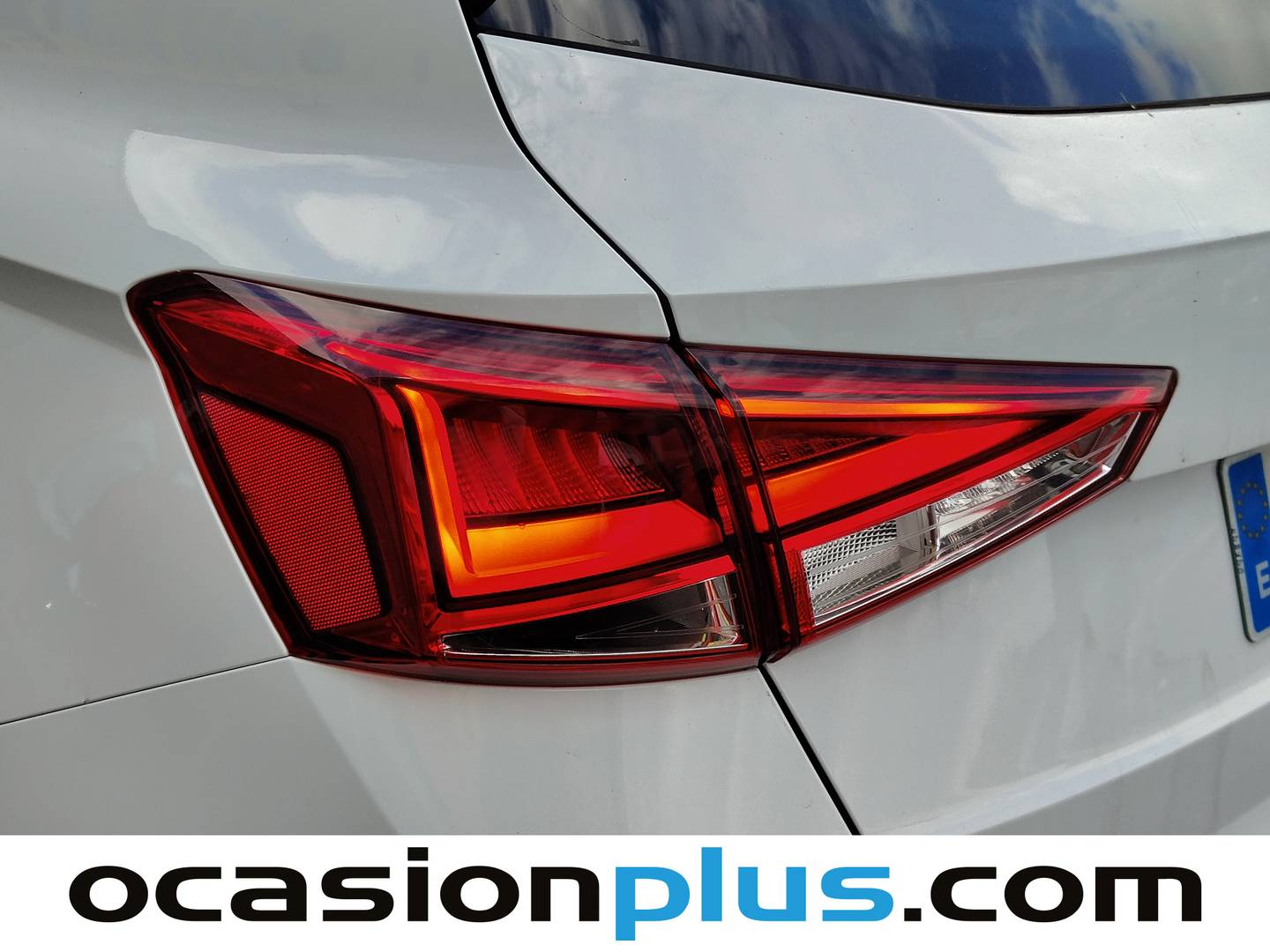 Foto Seat Arona SEAT Arona 1.0 TSI S&S FR XL  (115 CV)