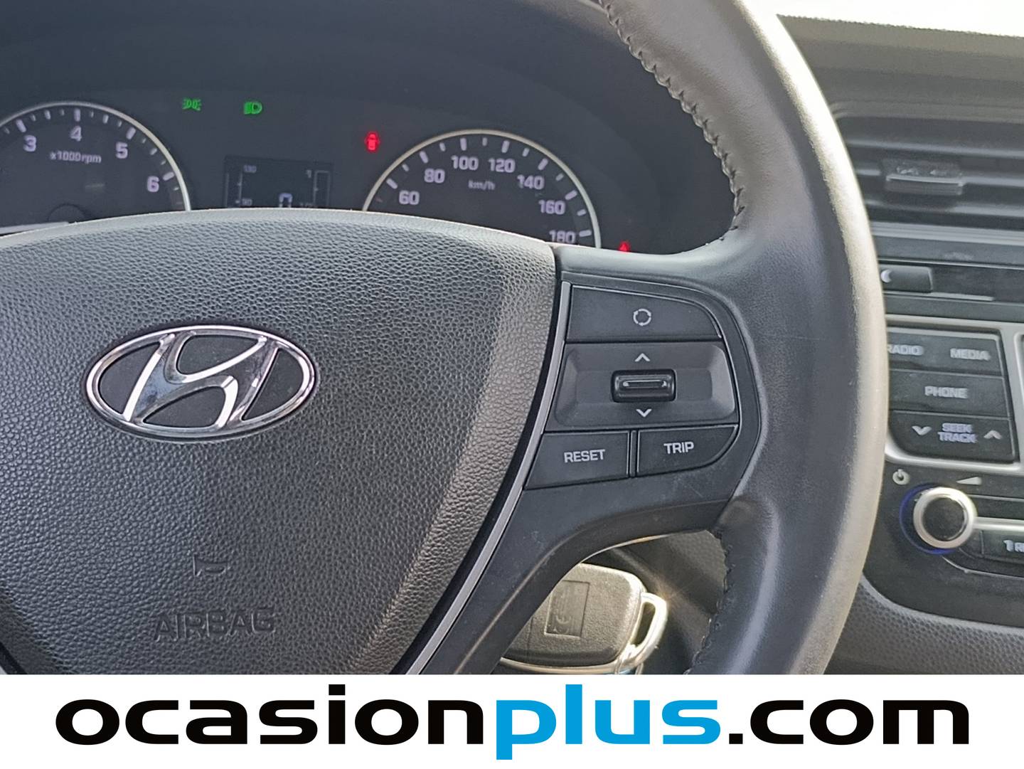 Hyundai i20 Hyundai i20 1.2 MPI Fresh (84 CV) 84cv