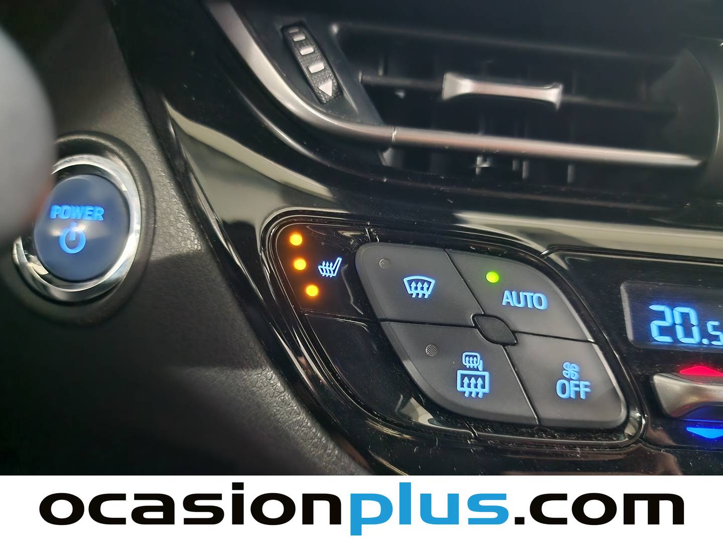 Extras y acabados del Toyota C-HR Toyota C-HR 1.8 125H Advance (122 CV)