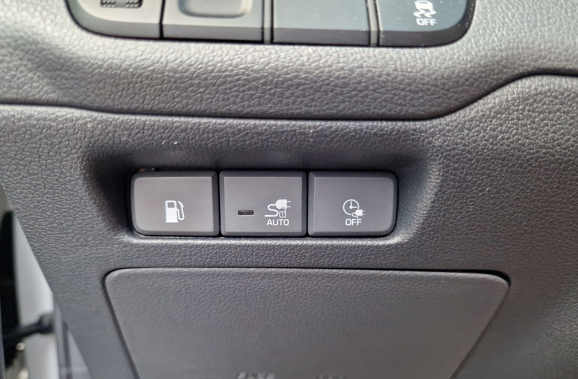 Hyundai Ioniq 1.6 GDI PHEV Klass DCT - foto 21