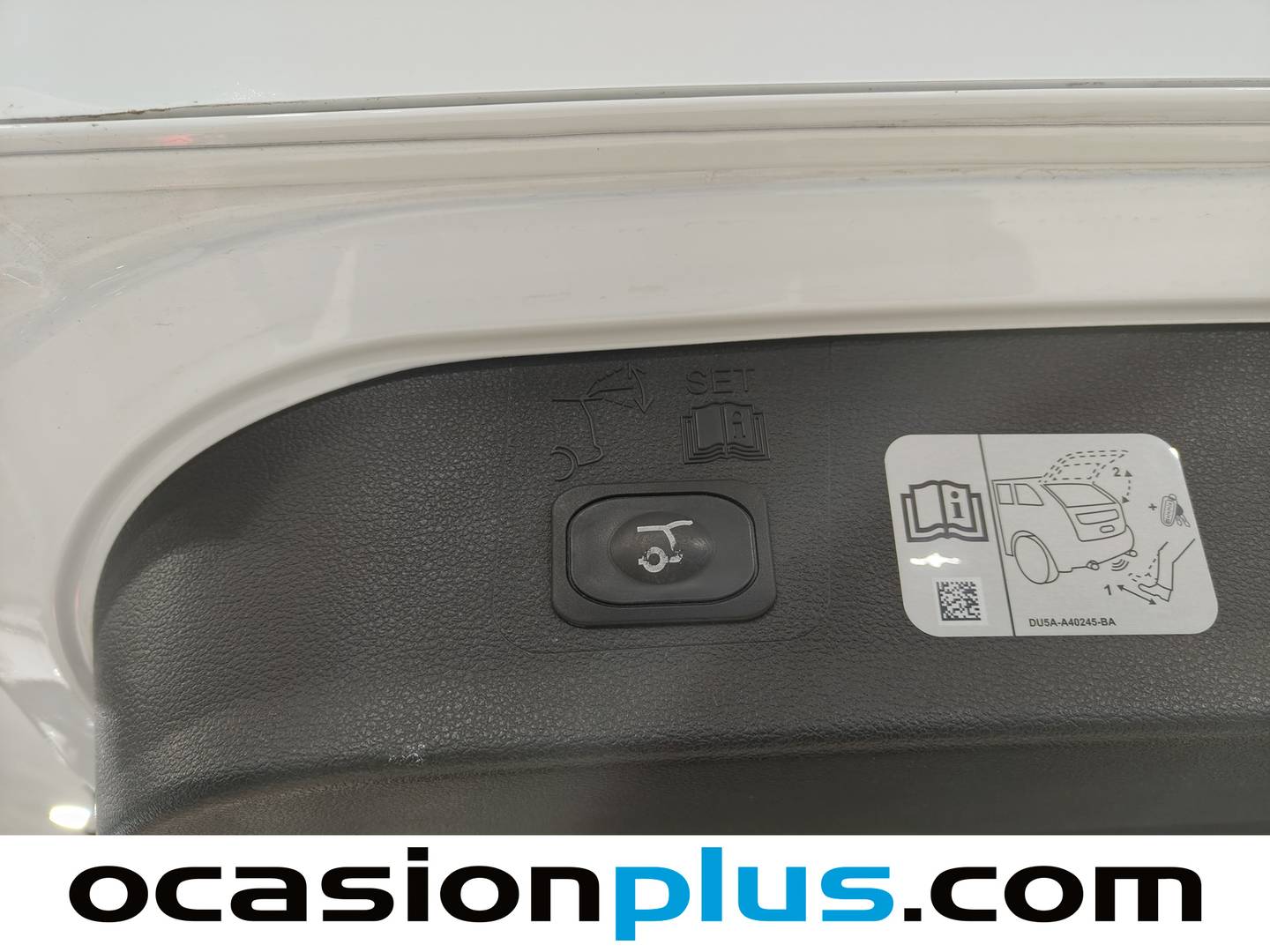 Foto Ford Kuga Ford Kuga 2.0 TDCI ST-Line Limited Edition 4x4 132 kW (180 CV)