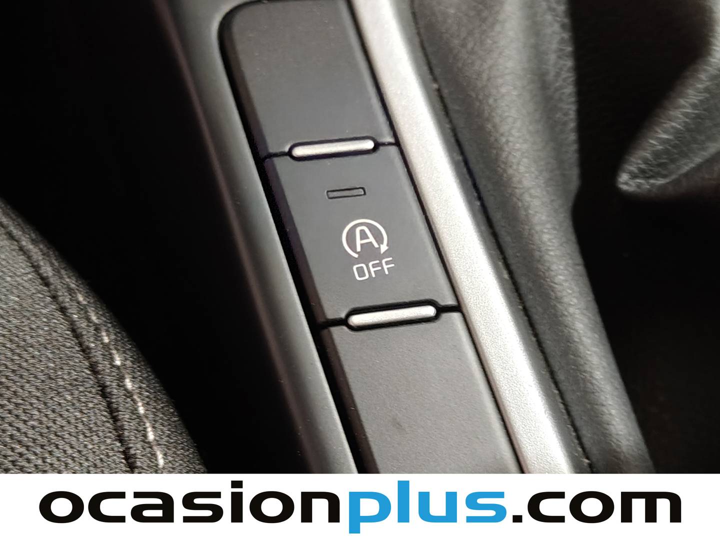 Acabados KIA Ceed KIA Ceed 1.0 T-GDI Drive (100 CV)