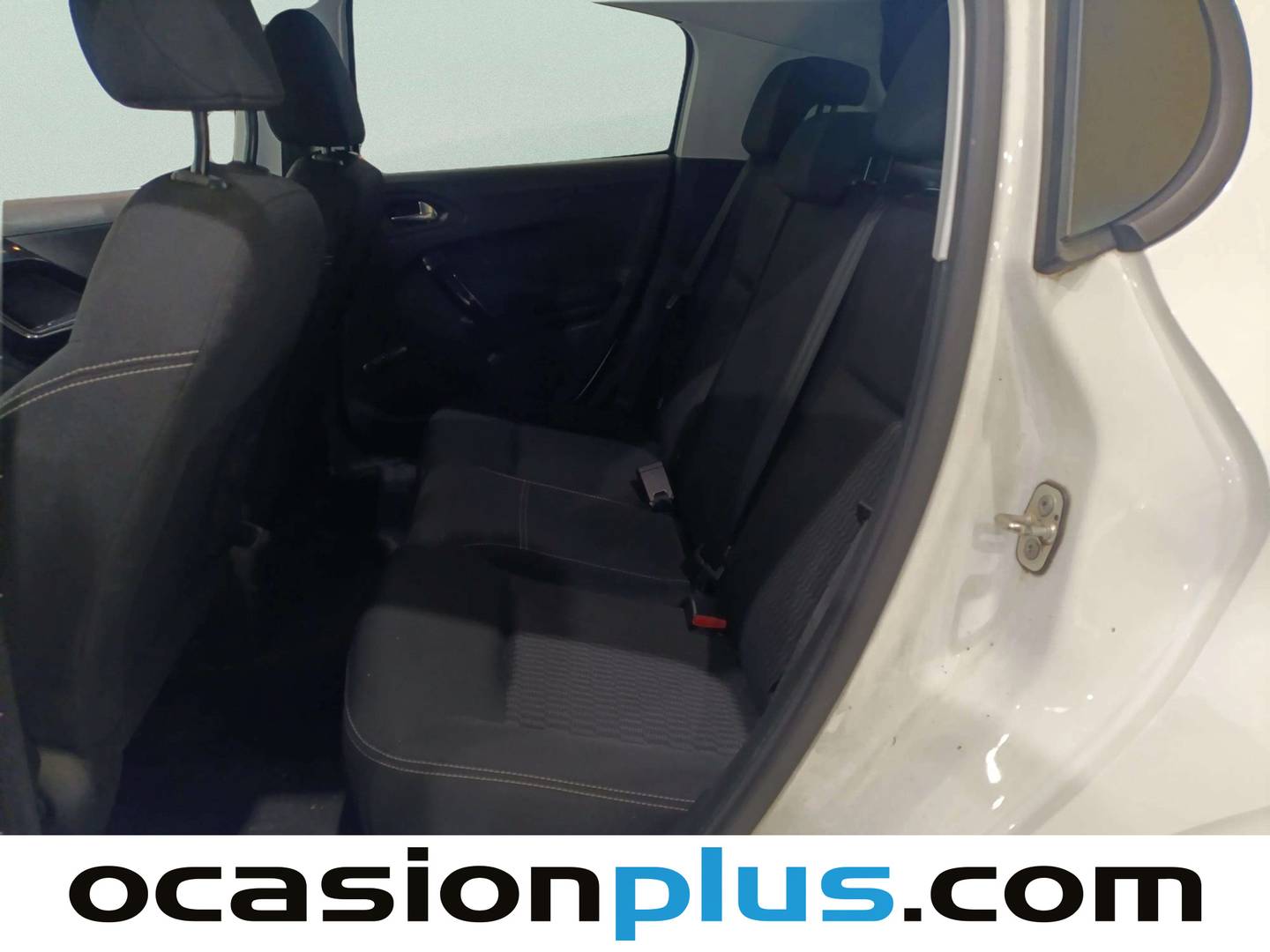 Foto asientos traseros Peugeot 208 Peugeot 208 PureTech 82 Style (82 CV)