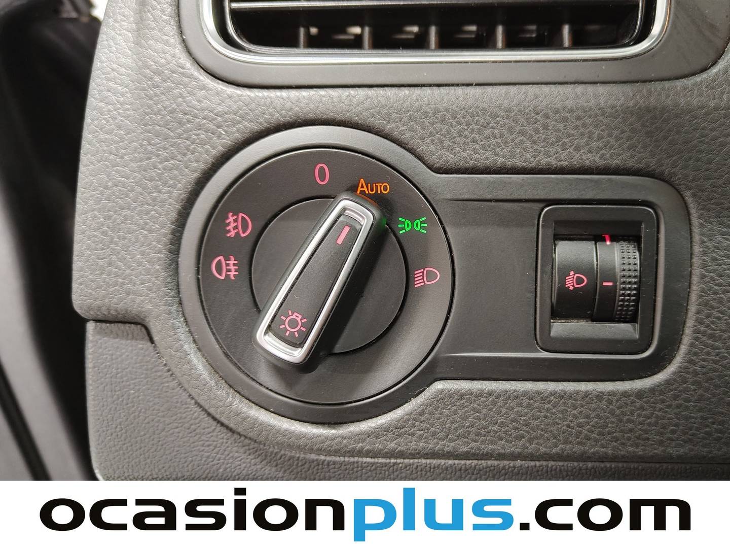 Foto Volkswagen Polo Volkswagen Polo Sport 1.4 TDI BMT (105 CV) Pack R line