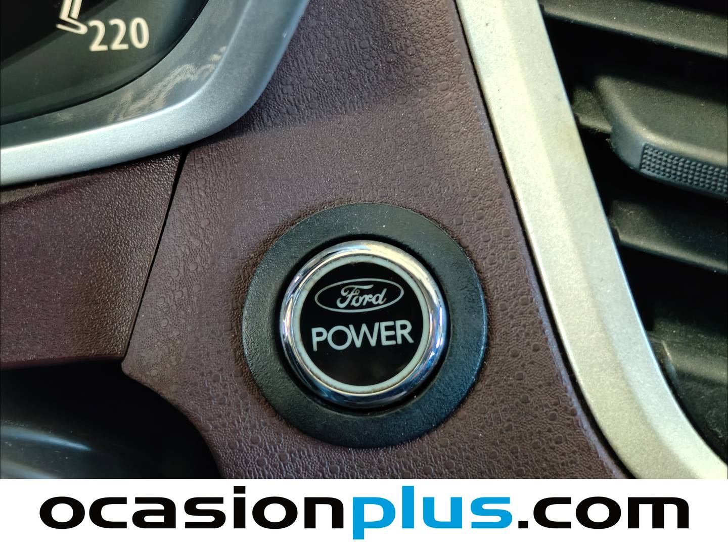 Equipamiento del Ford Fiesta Ford Fiesta 1.4 Titanium (96 CV)