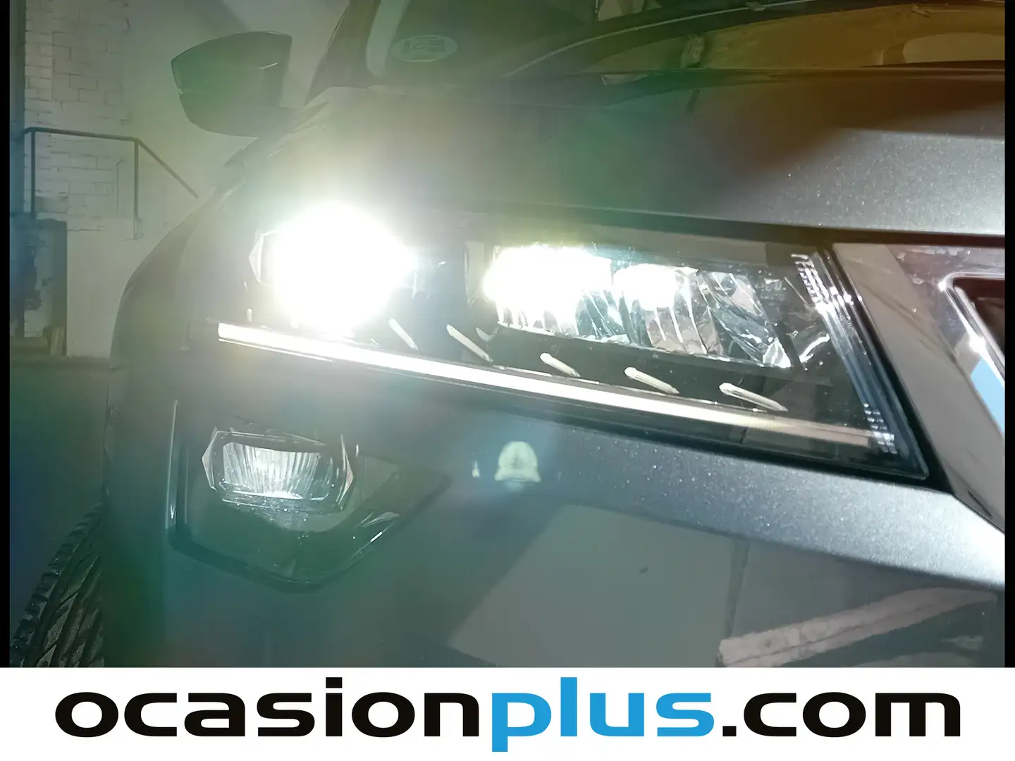 Foto Skoda Karoq Skoda Karoq 1.0 TSI Like (115 CV)