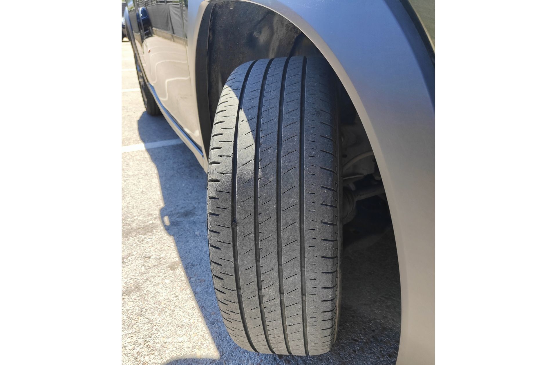 Lexus UX 250h Premium - foto 39