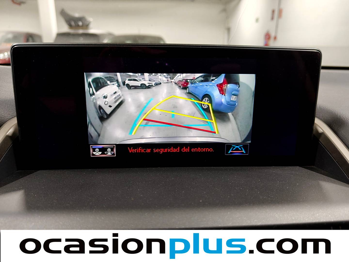 Acabados Lexus NX Lexus NX NX 300h Luxury 4WD (197 CV)