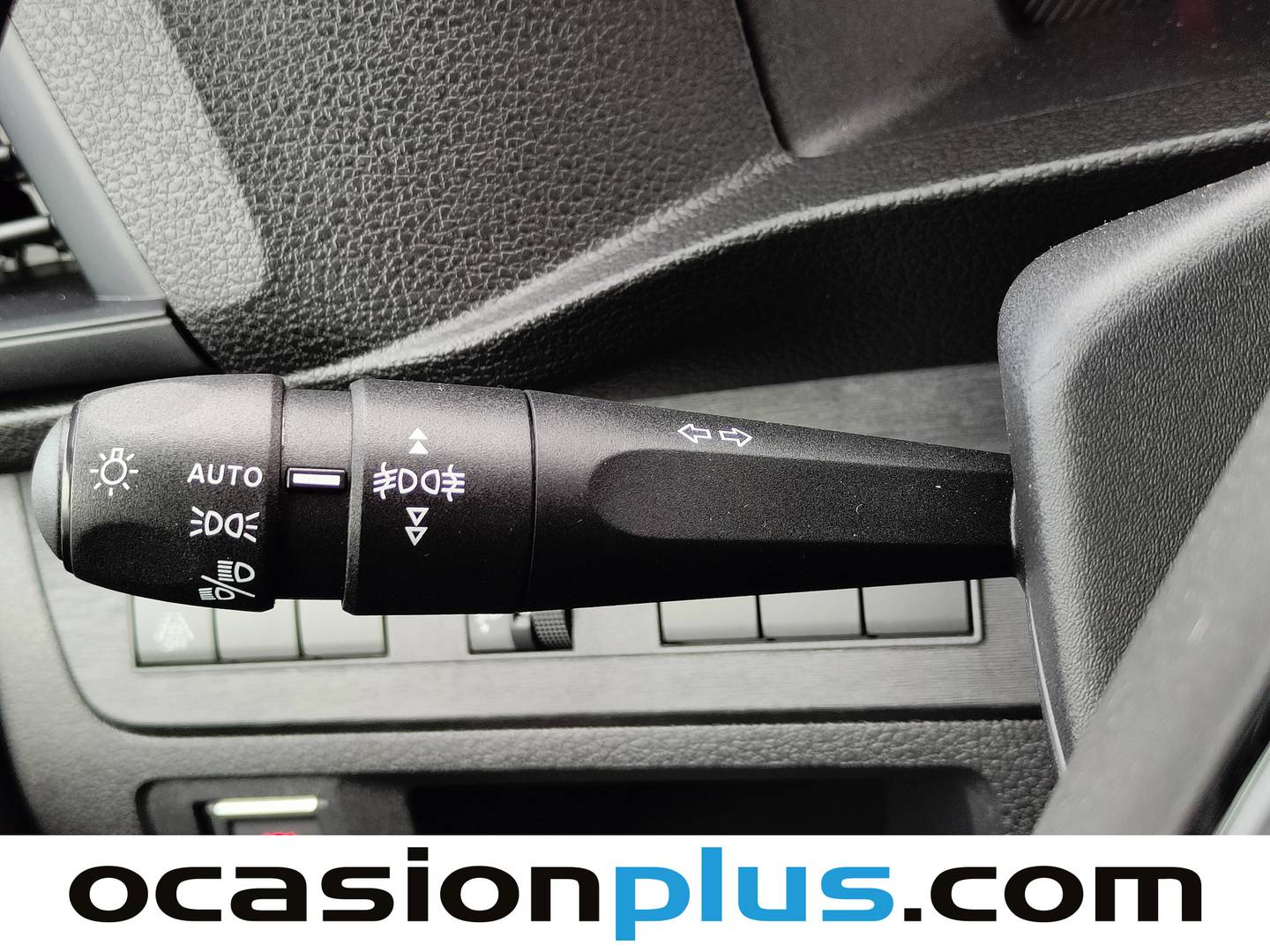 Extras y acabados del Fiat Scudo Fiat Scudo Furgón M 1.5 Diésel (120 CV)
