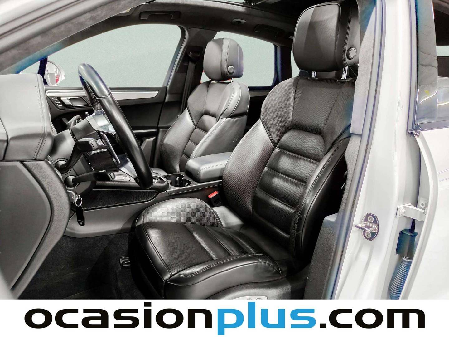 Foto asientos delanteros Porsche Macan Porsche Macan Turbo (400 CV)