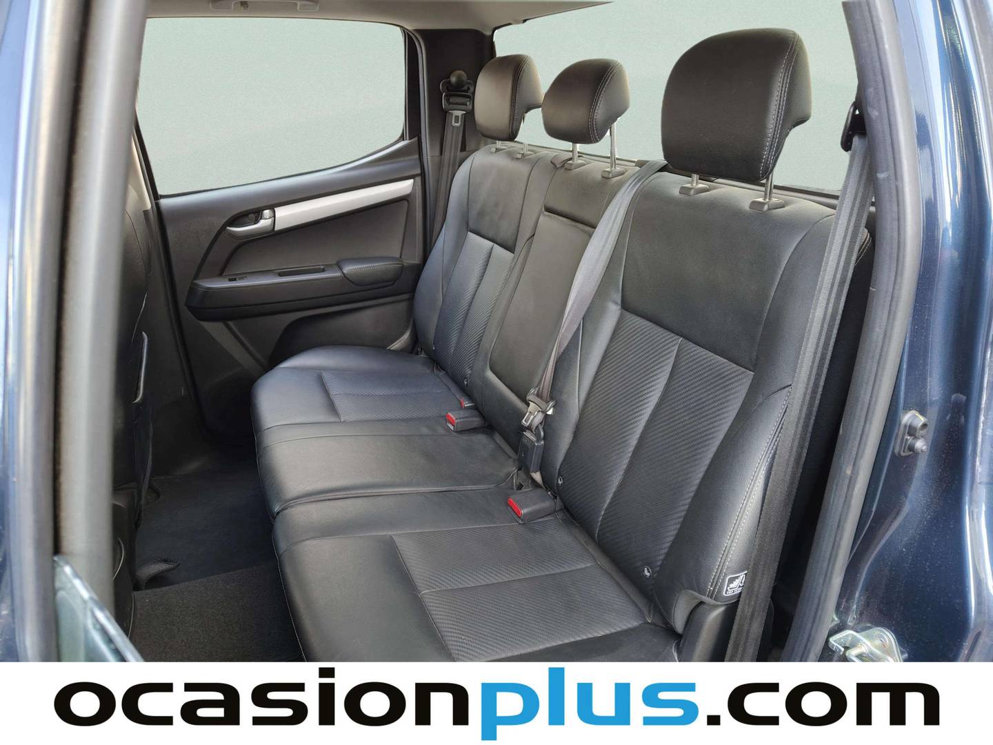 Foto Isuzu D-Max Isuzu D-Max 1.9 Crew Solar Auto (164 CV)