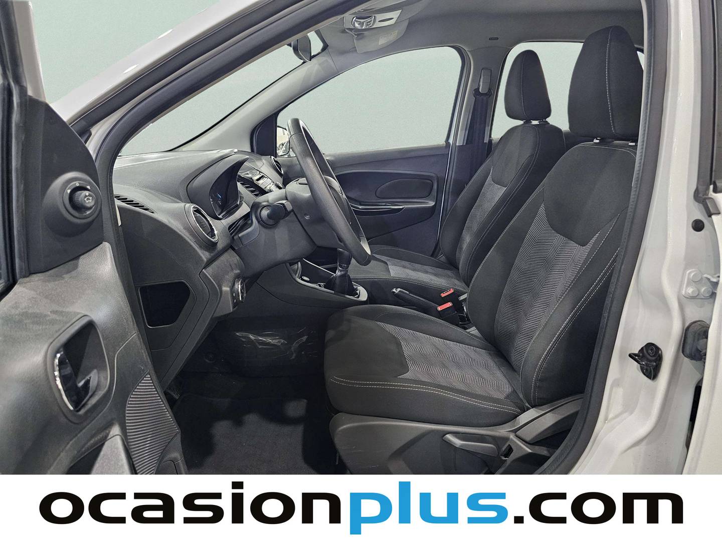 Foto asientos delanteros Ford Ka+ Ford Ka+ 1.2 Ti-VCT Ultimate (85 CV)
