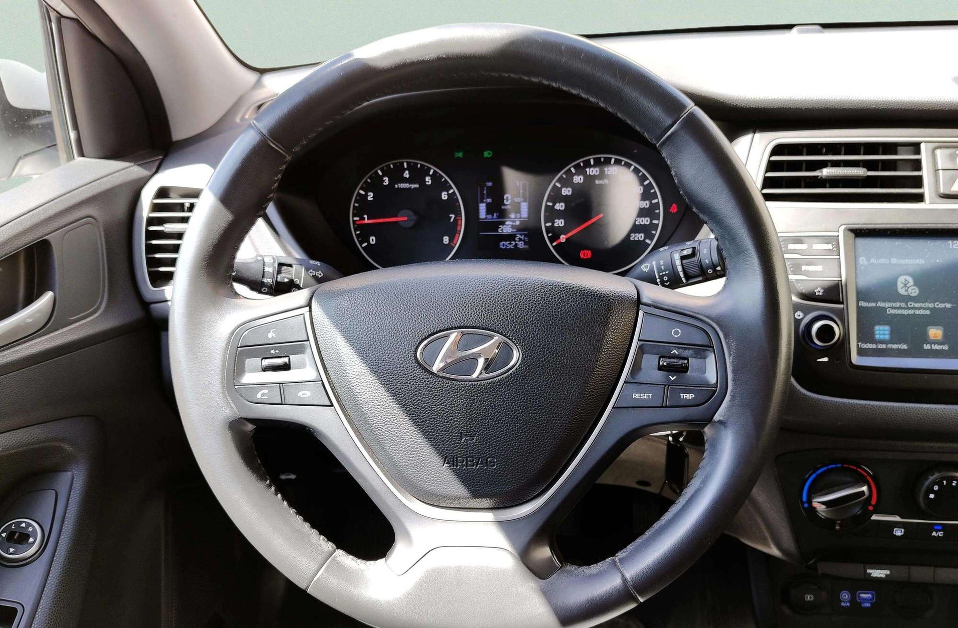 Hyundai i20 1.0 T-GDi Essence LE - foto 18