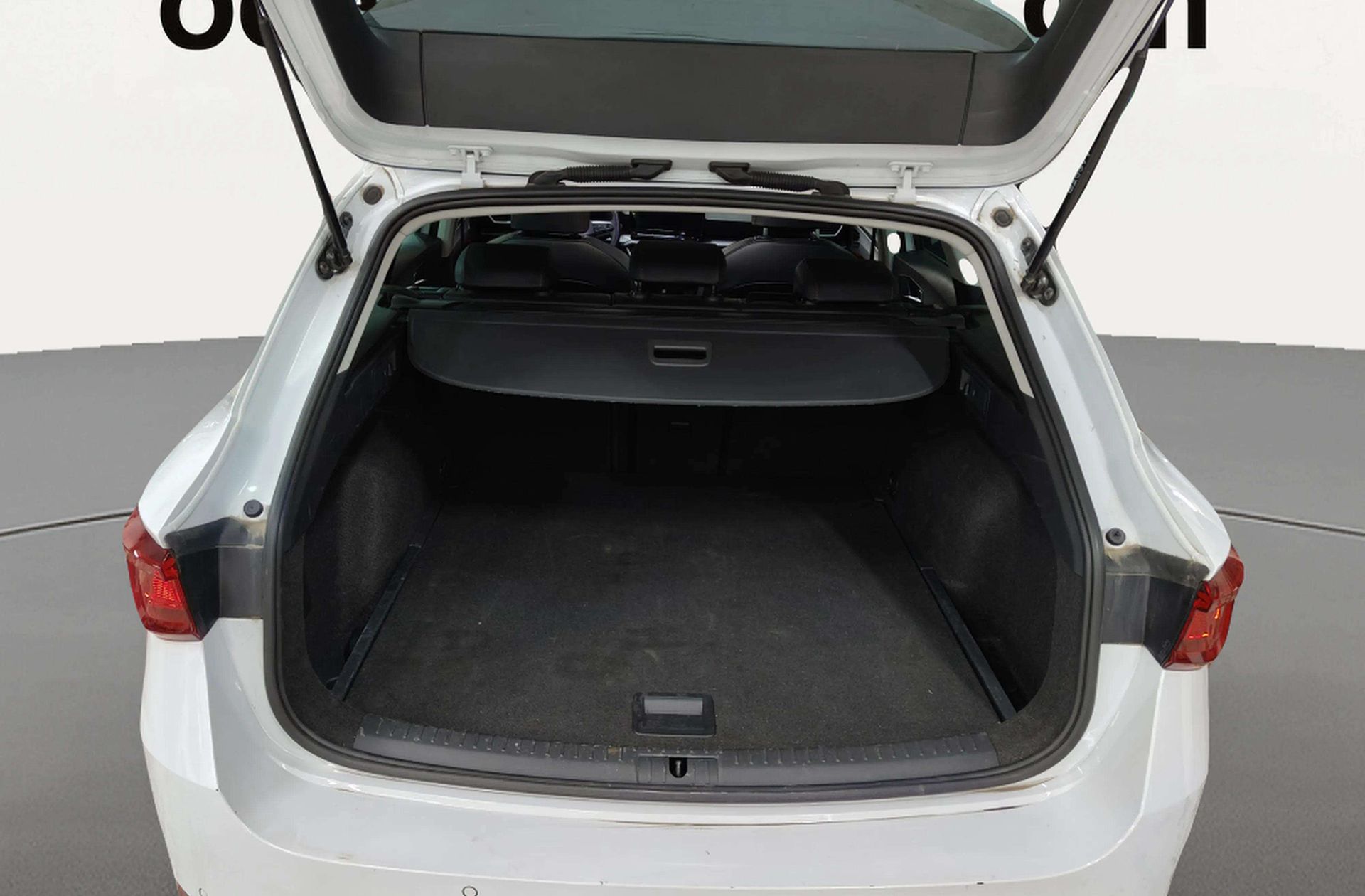 SEAT León ST 2.0 TDI FR XS - foto 18