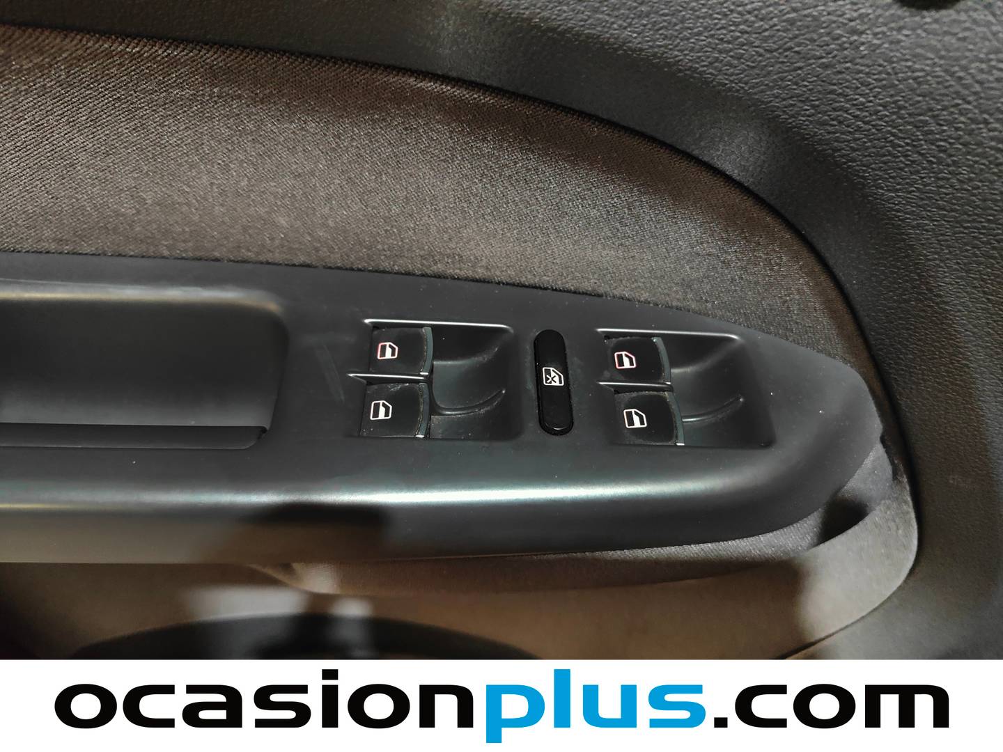 Foto Volkswagen Touran Volkswagen Touran Advance 1.6 TDI BMT (105 CV) DSG 7 PLAZAS