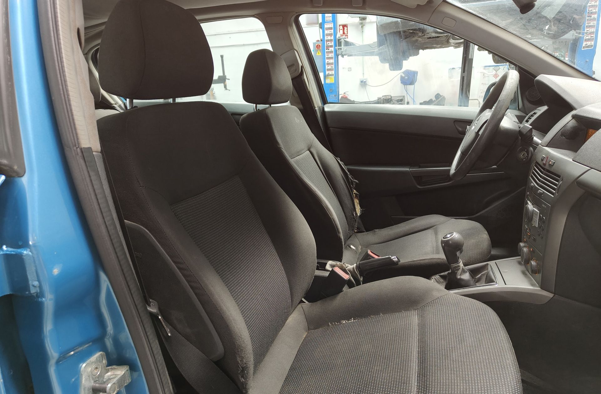 Opel Astra 1.4 Essentia - foto 14