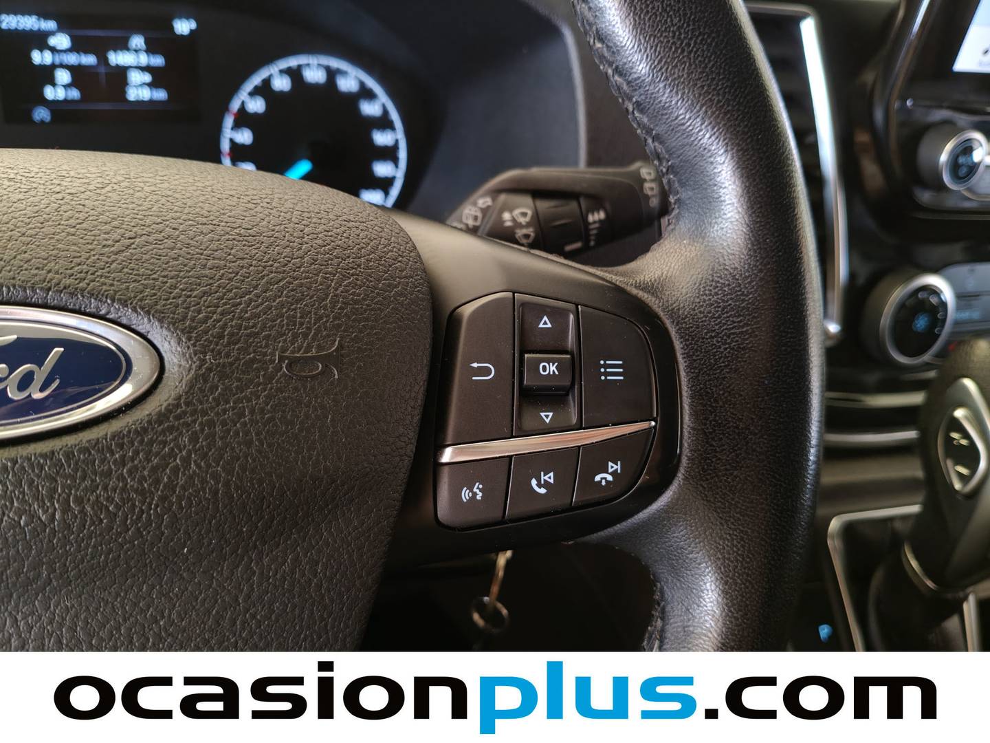 Foto Ford Tourneo Custom Ford Tourneo Custom 2.0 TDCI L1 Titanium Auto (130 CV) 8 Plazas