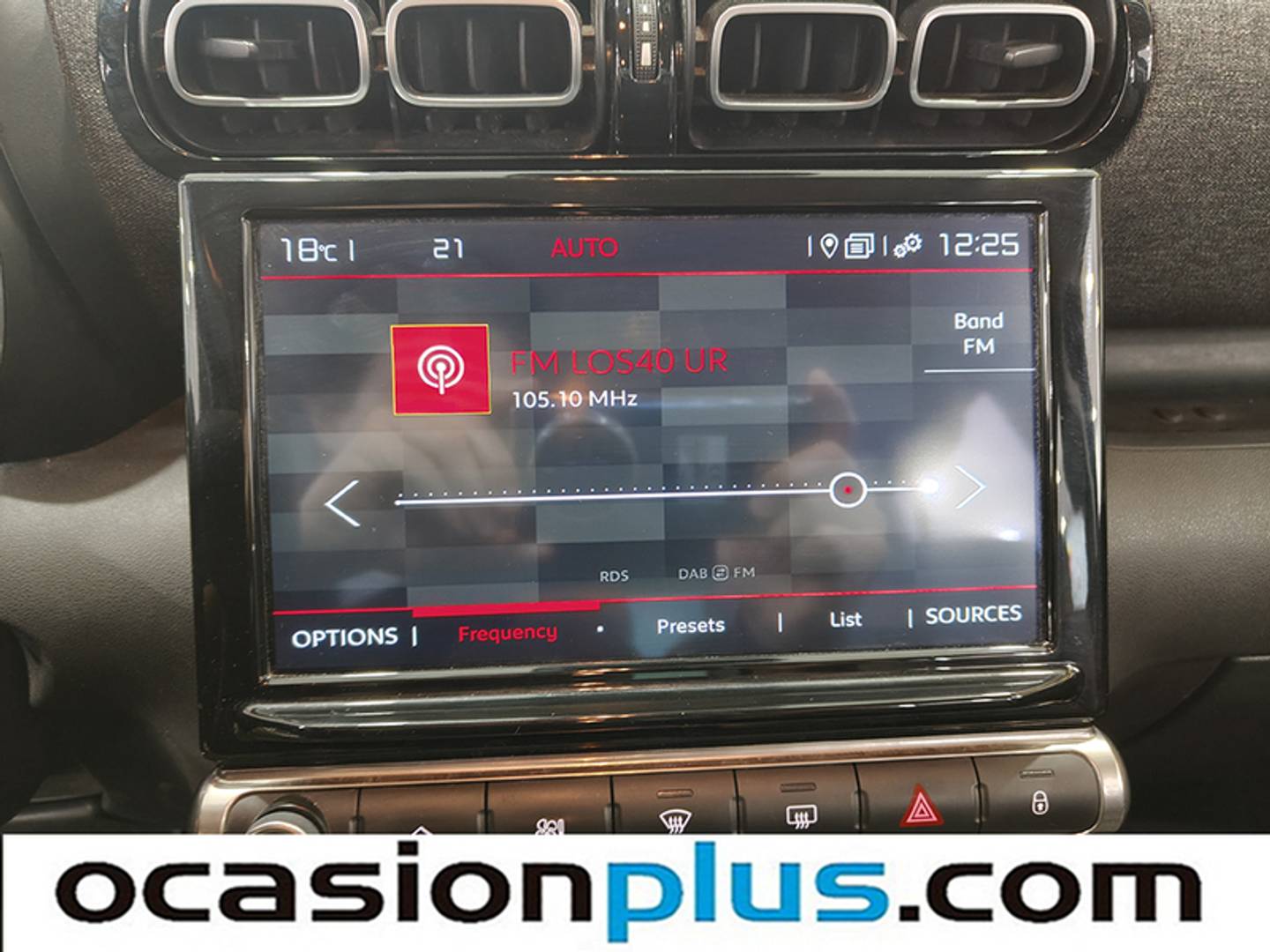 Foto Citroën C3 Aircross Citroen C3 Aircross PureTech 130 Shine Pack EAT6 Auto (131 CV)