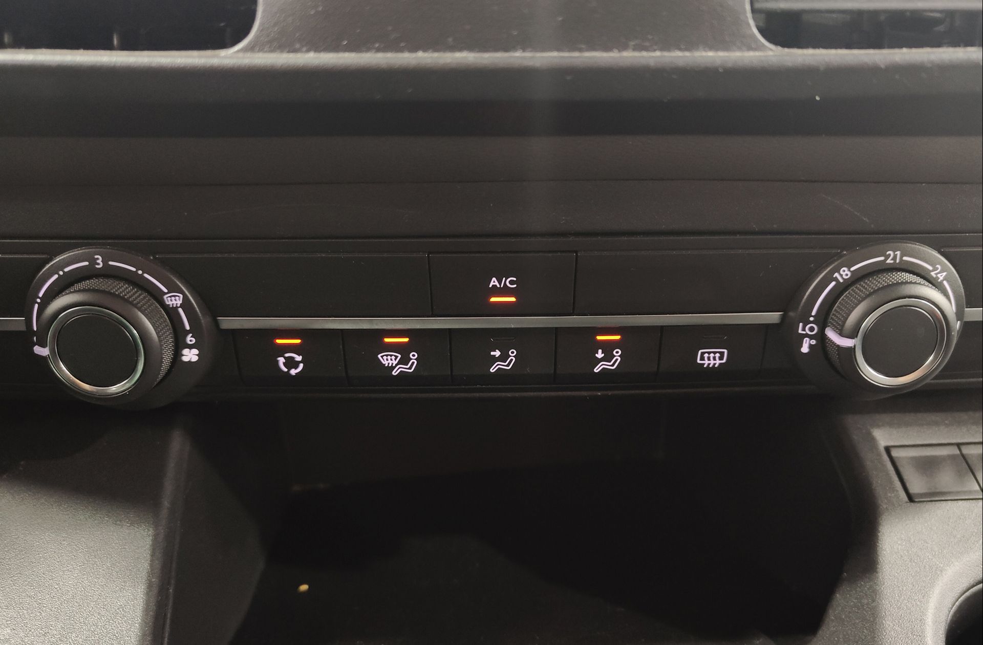 Peugeot Rifter Style Standard PureTech - foto 25