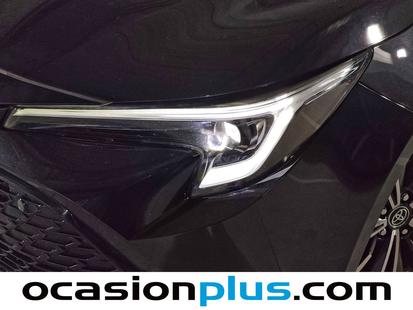 Extras del Toyota Corolla Toyota Corolla 140H Touring Sport Style Edition Auto (140 CV)