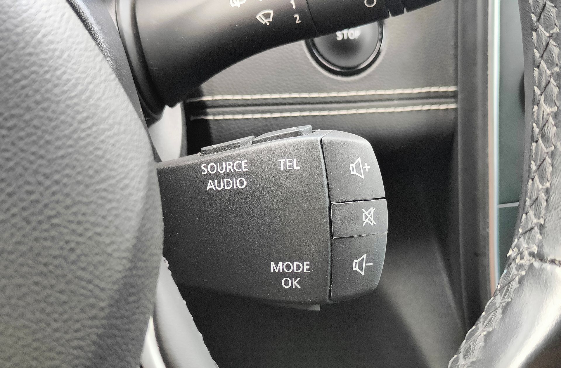 Renault Grand Scénic Zen TCe GPF 7 plazas - foto 33